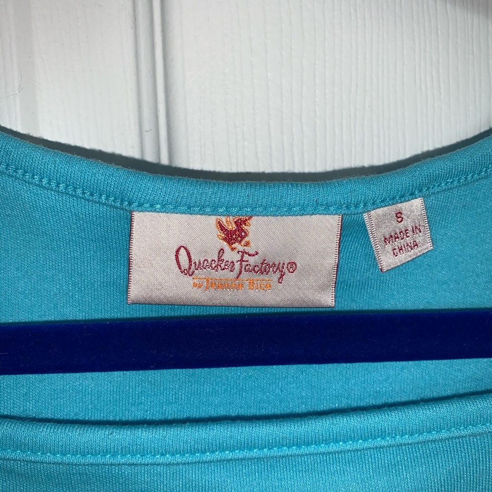 Quacker Factory small turquoise  T-shirt - Picture 5 of 6